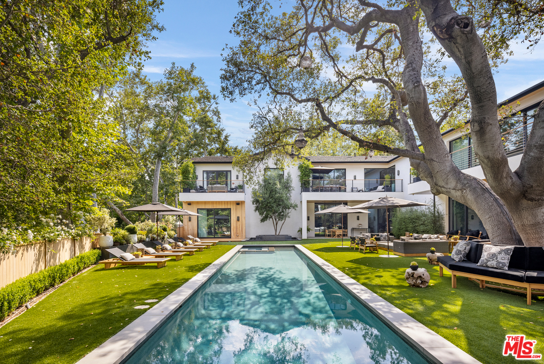 3904 Valley Meadow Road Encino, CA 91436 - Photo 34 of 41