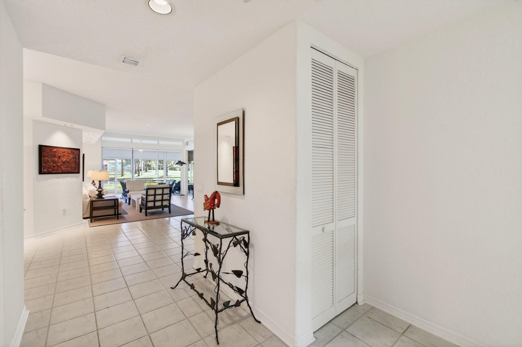 2512 Coco Plum Boulevard, Unit 1304 Boca Raton, FL 33496 - Photo 13 of 69 12-web-or-mls-DSC_9272