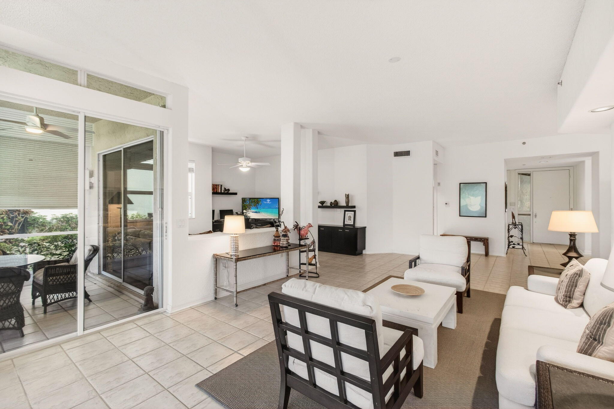 2512 Coco Plum Boulevard, Unit 1304 Boca Raton, FL 33496 - Photo 23 of 69 23-web-or-mls-DSC_9450