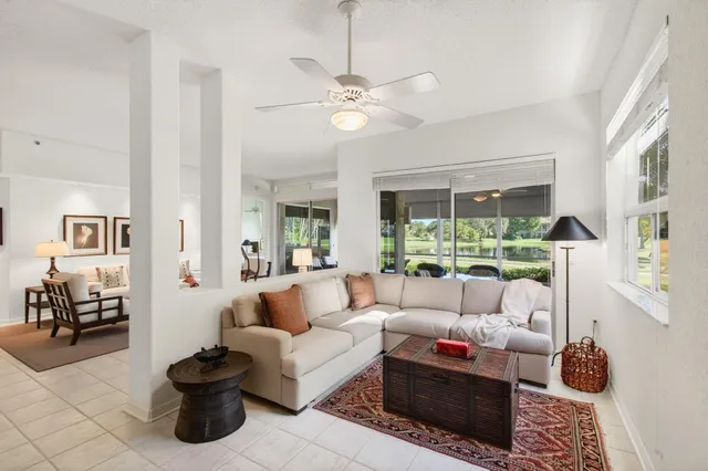 $13,000 | 2512 Coco Plum Boulevard, Unit 1304, Boca Raton, FL 33496