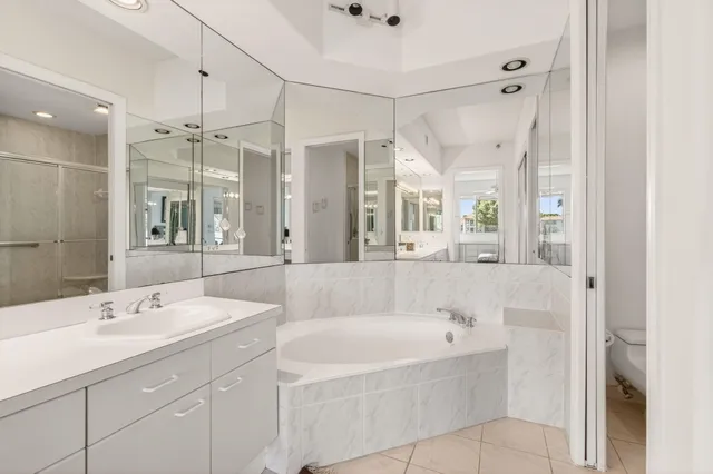 $13,000 | 2512 Coco Plum Boulevard, Unit 1304, Boca Raton, FL 33496