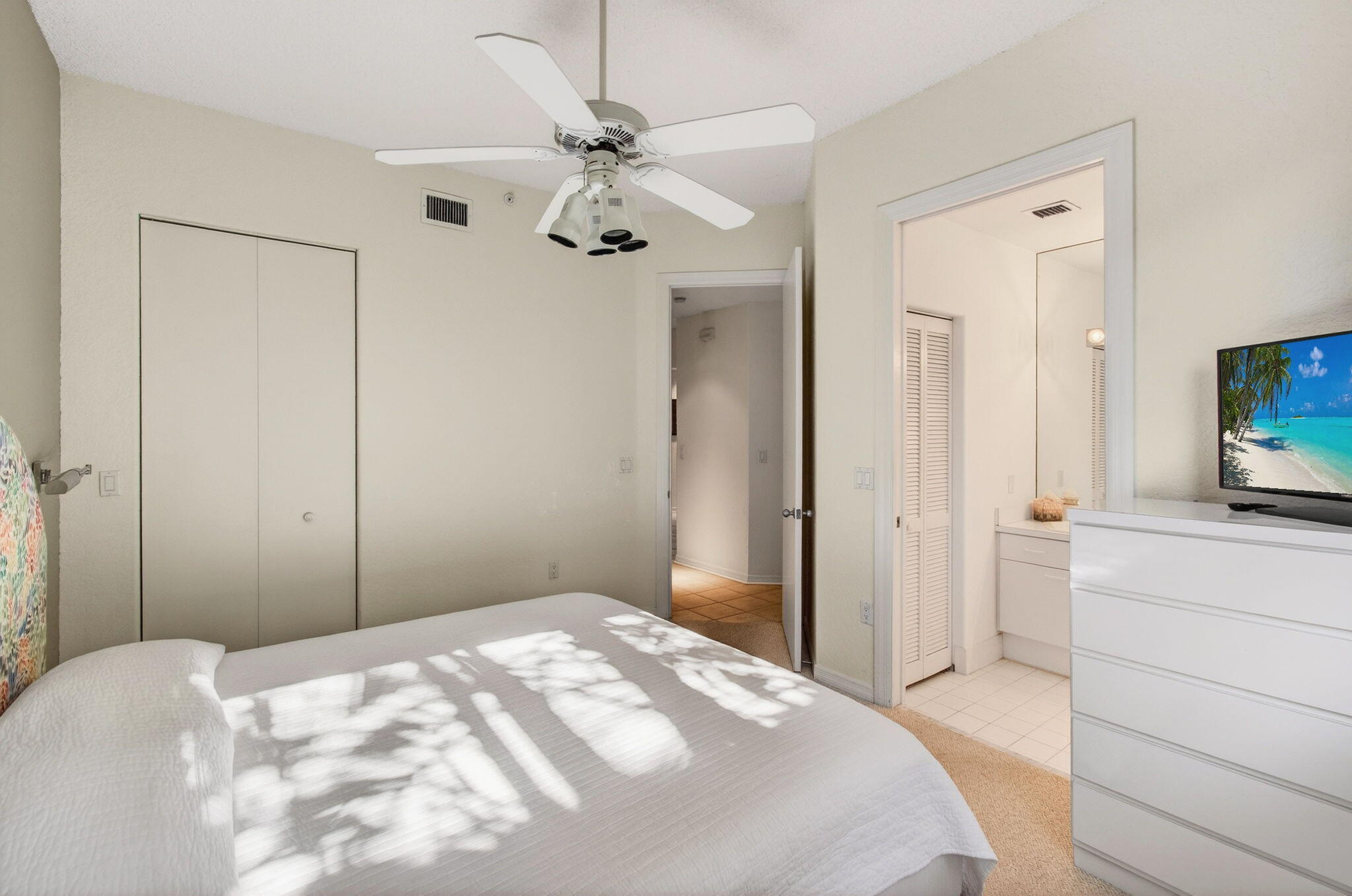 2512 Coco Plum Boulevard, Unit 1304 Boca Raton, FL 33496 - Photo 42 of 69 55-web-or-mls-DSC_9841