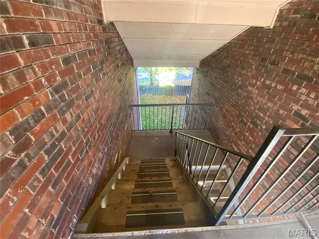 $125,000 | 2327 Kratky Road, Unit C, St. Louis, MO 63114