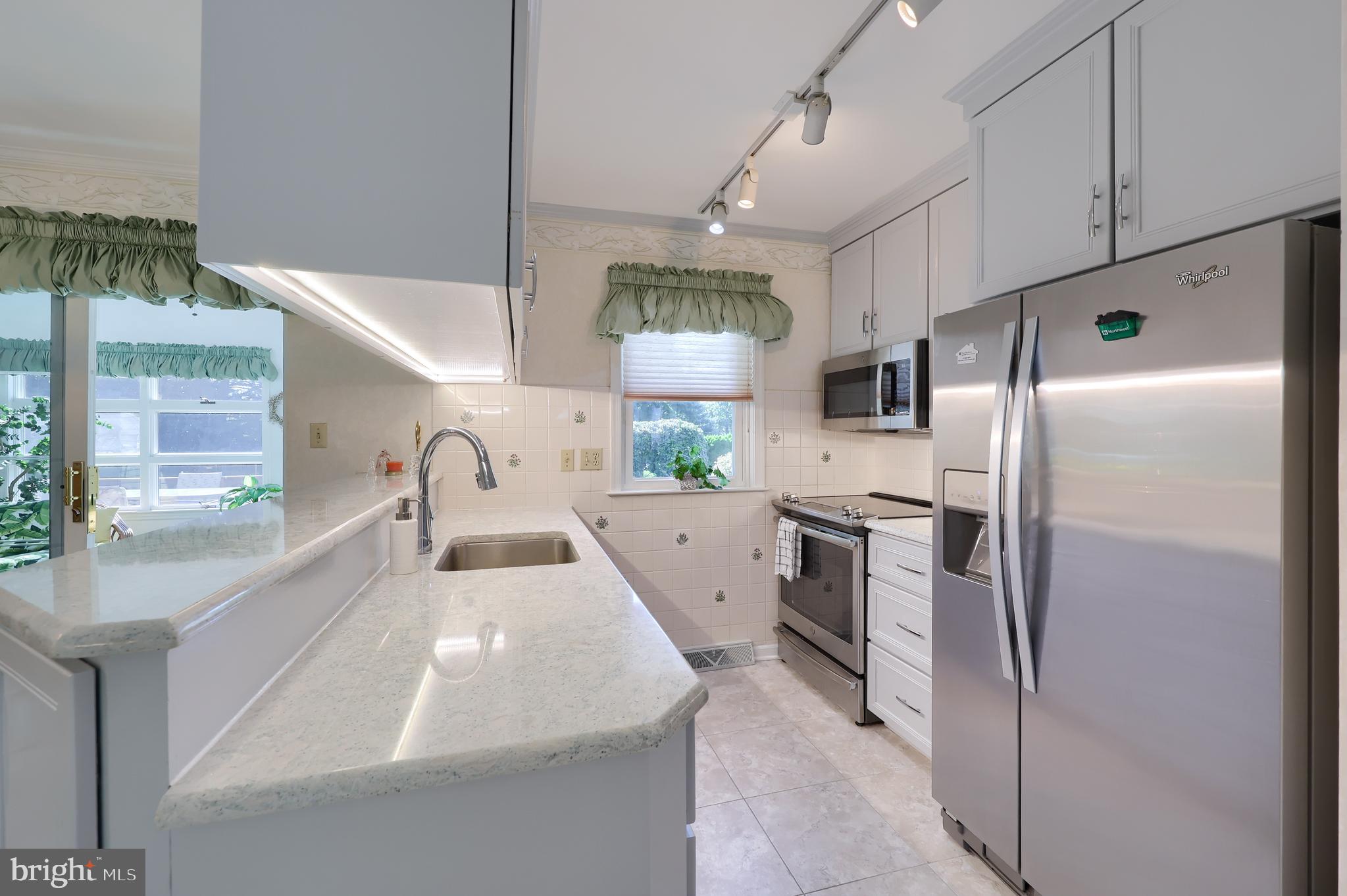 207 Brookline Road Lancaster, PA 17603 - Photo 9 of 48 Gallery Image 9