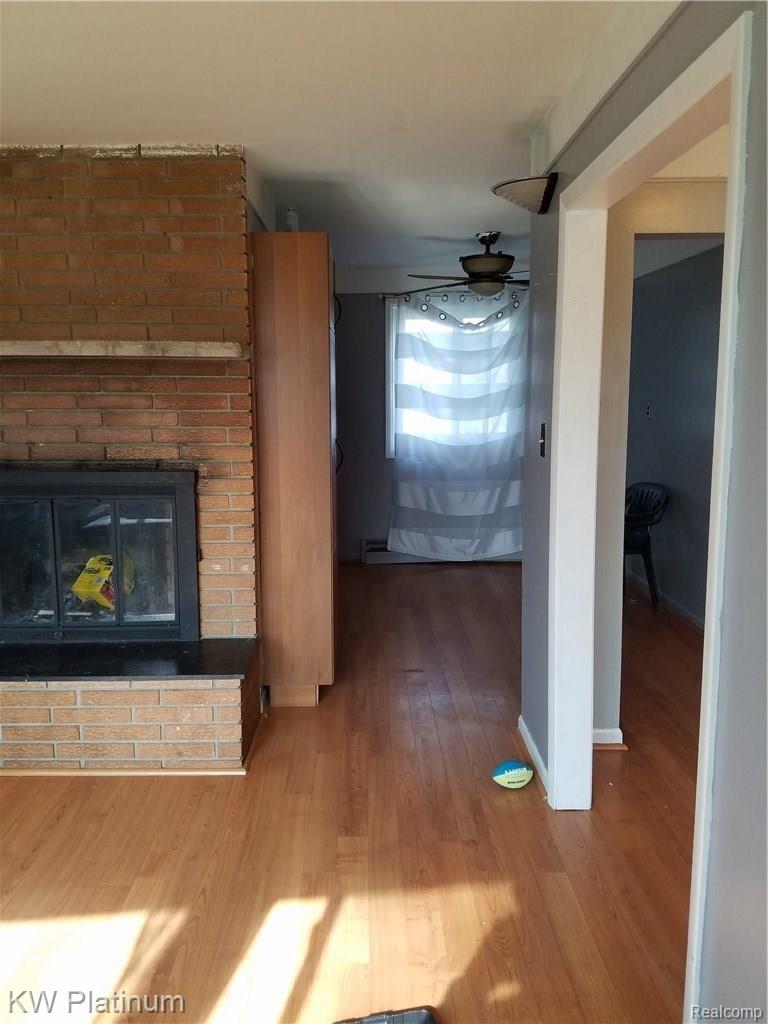 2724 Dearborn Avenue Rochester, MI 48309 - Photo 6 of 15 20180506_094131.jpg