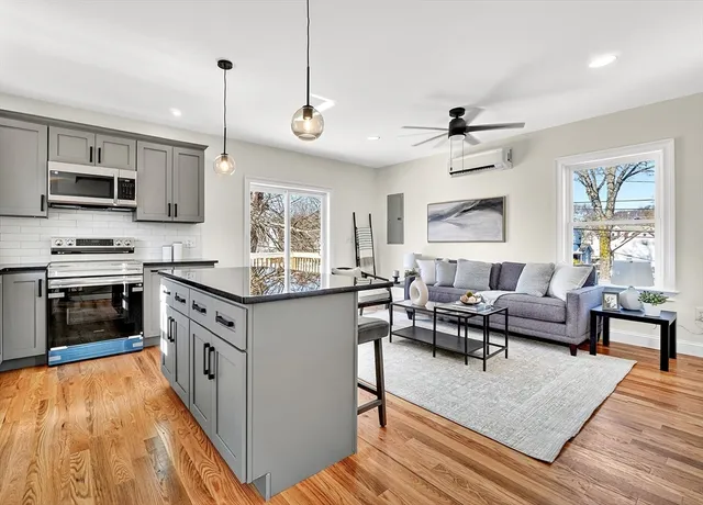 $649,900 | 60 Franklin Street, Unit 60, Melrose, MA 02176