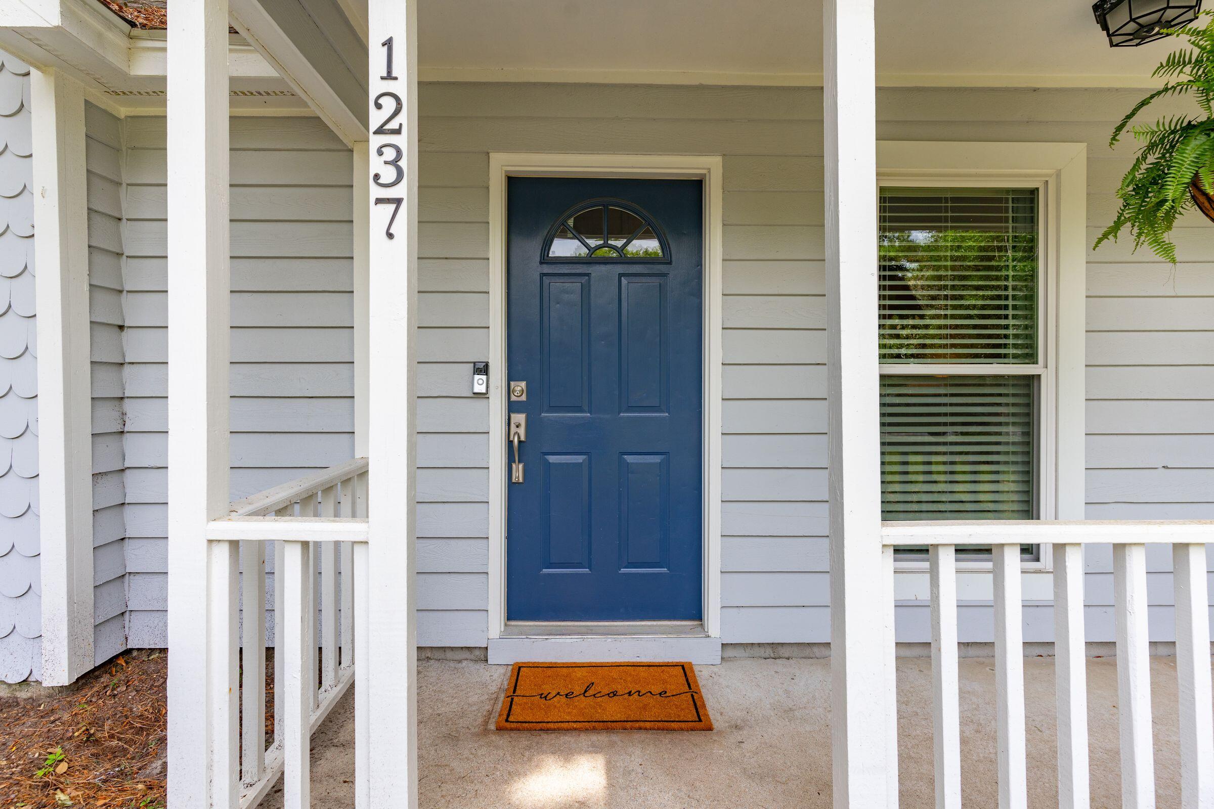 1237 Llewellyn Road Mount Pleasant, SC 29464 - Photo 44 of 44 1237LlewellynRd-KeenEyeMarketing-006