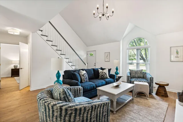 $4,450 | 1237 Llewellyn Road, Mount Pleasant, SC 29464