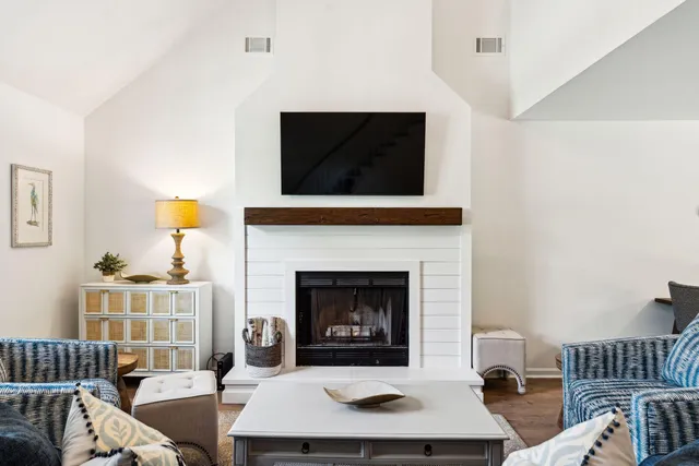 $4,450 | 1237 Llewellyn Road, Mount Pleasant, SC 29464