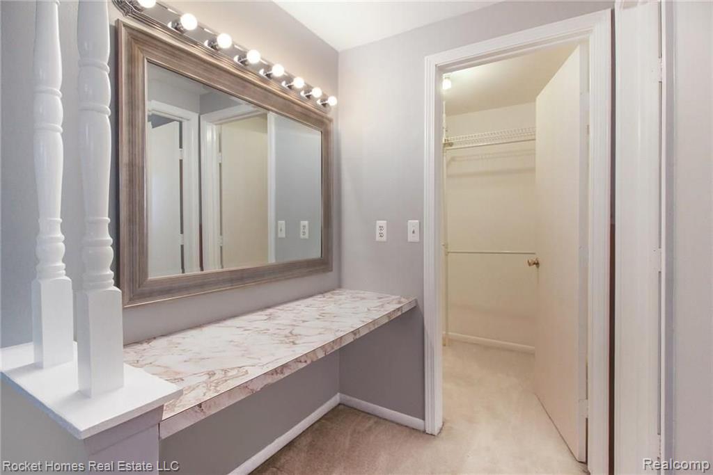 3645 Old Tree Court Rochester Hills, MI 48309 - Photo 25 of 48