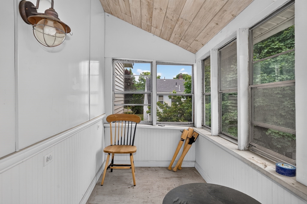 25 Cross Street, Unit 2 Belmont, MA 02478 - Photo 12 of 13