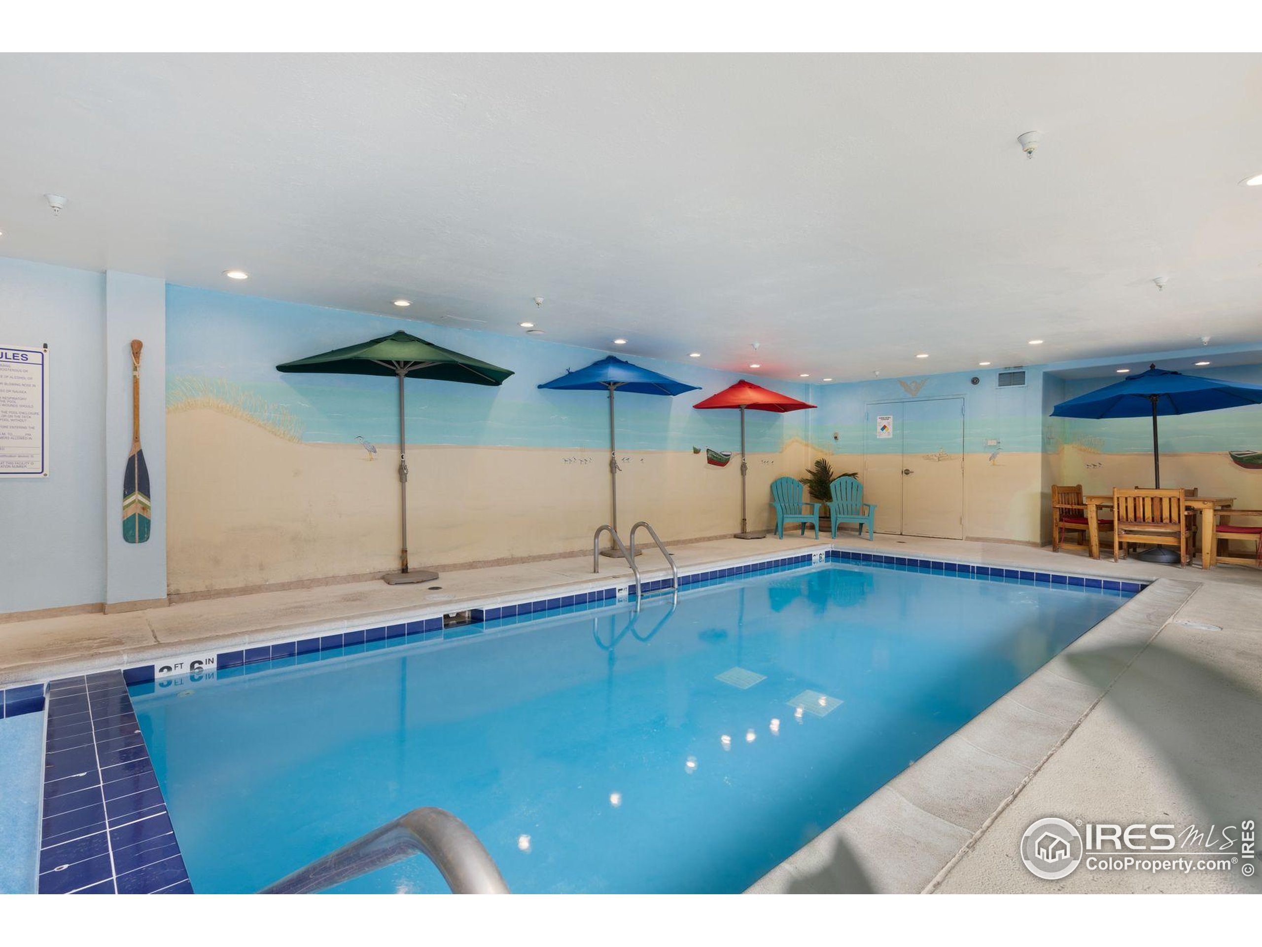 23110 Highway 6, Unit 5074 Dillon, CO 80435 - Photo 22 of 25 a bathroom with a sink and mirror