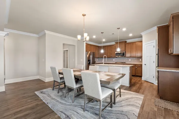 $3,900 | 7435 Red Poppy Drive, Unit 352, Ooltewah, TN 37363