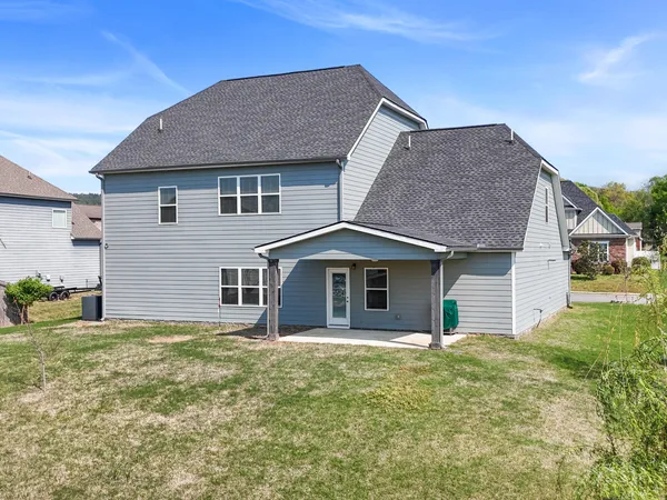 $3,900 | 7435 Red Poppy Drive, Unit 352, Ooltewah, TN 37363