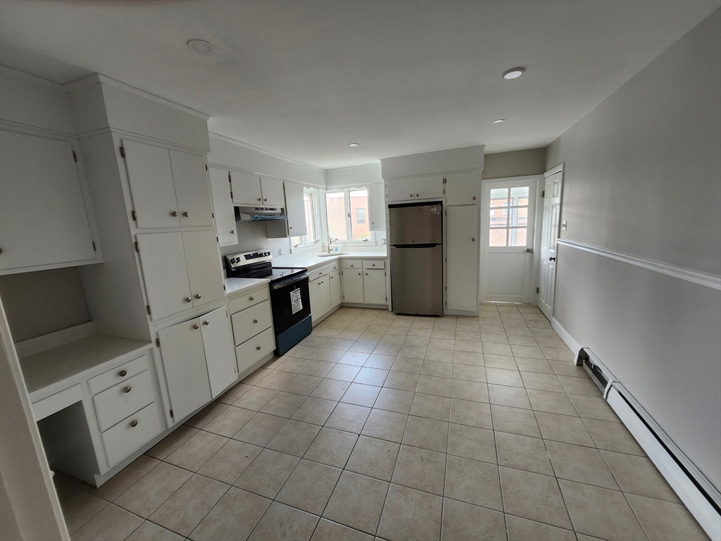 115 Clarence Street, Unit 2 Everett, MA 02149 - Photo 4 of 12