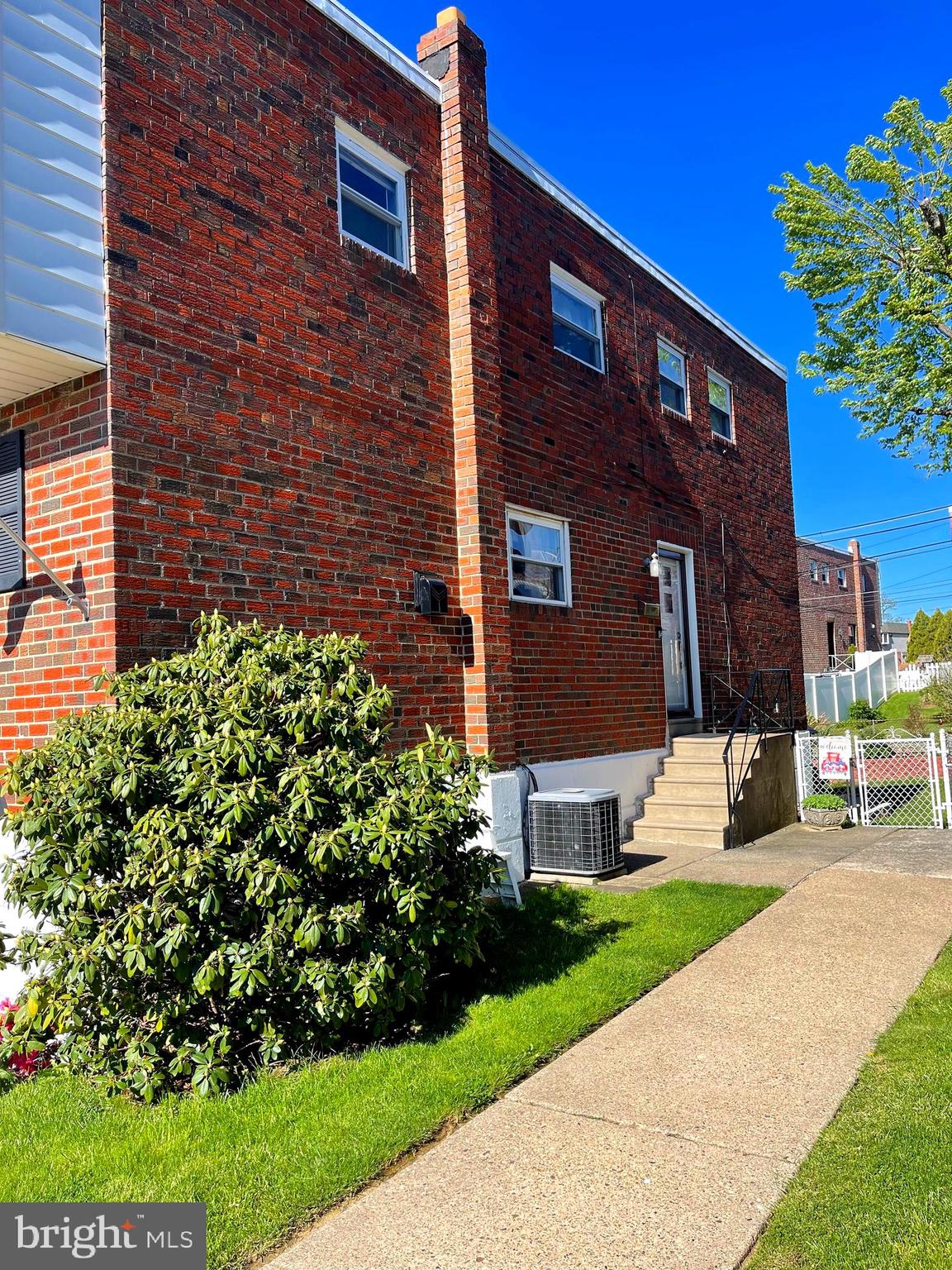 2848 Welsh Road Philadelphia, PA 19152 - Photo 2 of 19 Gallery Image 2