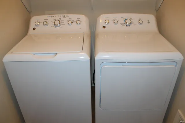 $283,900 | 811 Thomas Drive, Angola, IN 46703