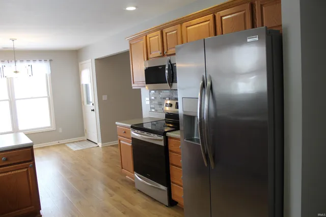 $283,900 | 811 Thomas Drive, Angola, IN 46703