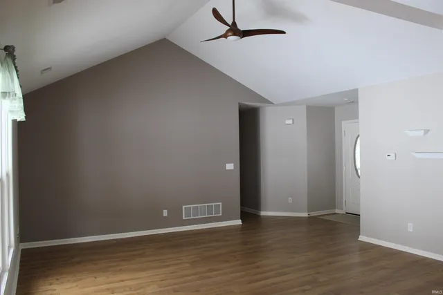 $283,900 | 811 Thomas Drive, Angola, IN 46703