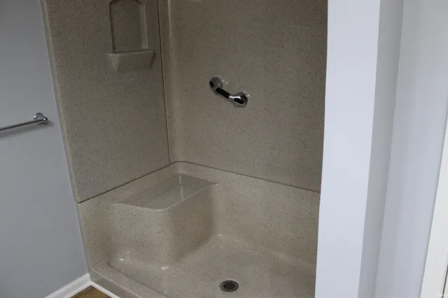 $283,900 | 811 Thomas Drive, Angola, IN 46703