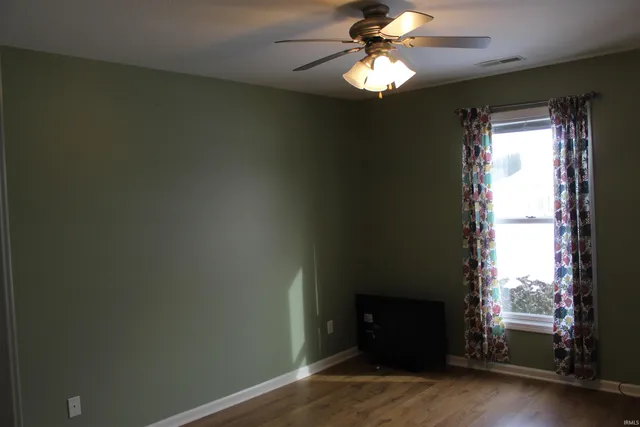 $283,900 | 811 Thomas Drive, Angola, IN 46703