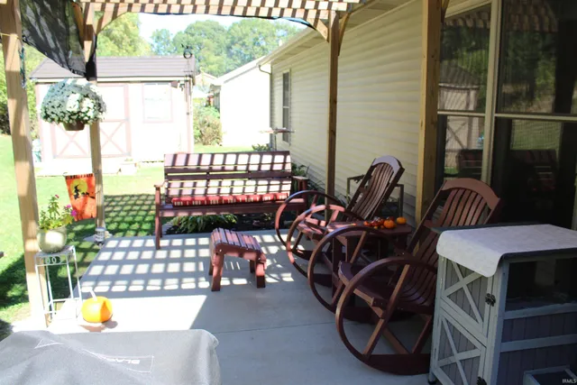 $283,900 | 811 Thomas Drive, Angola, IN 46703