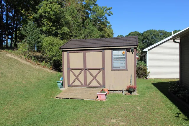 $289,900 | 811 Thomas Drive, Angola, IN 46703