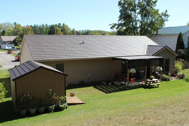 $283,900 | 811 Thomas Drive, Angola, IN 46703