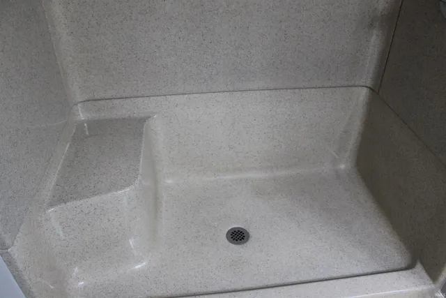 $283,900 | 811 Thomas Drive, Angola, IN 46703