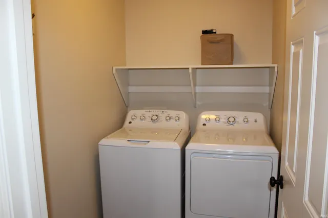 $283,900 | 811 Thomas Drive, Angola, IN 46703