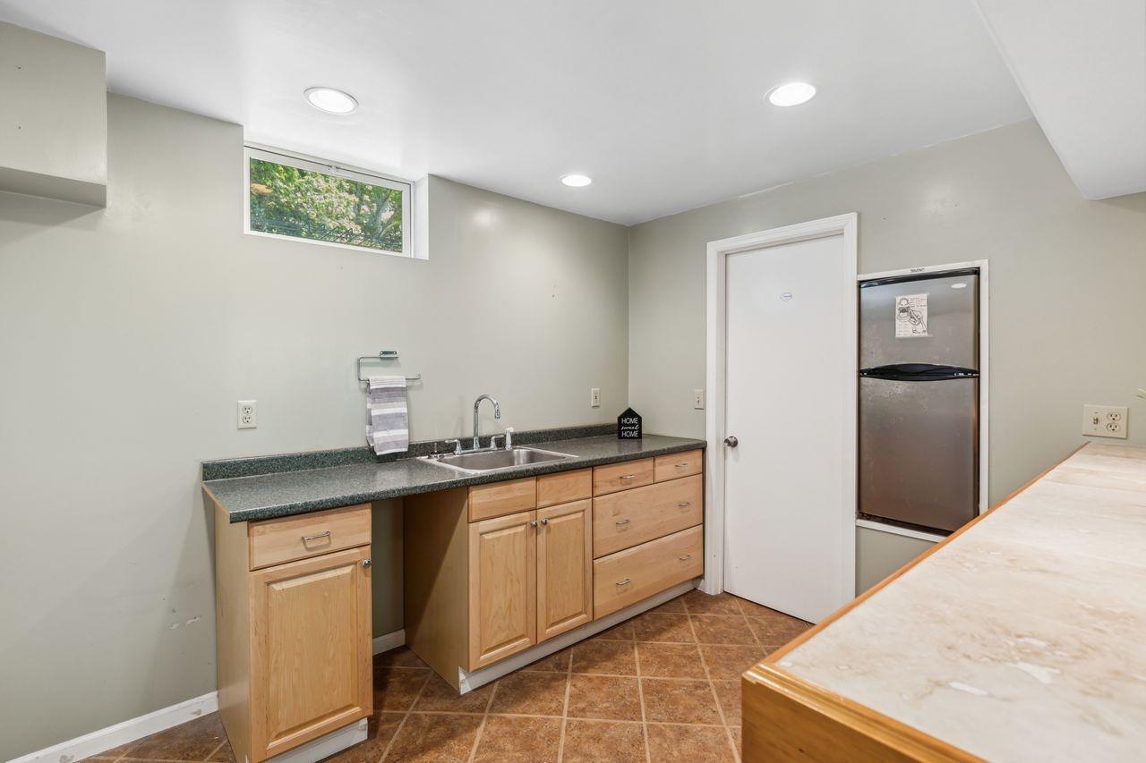 2635 8 Mile Road Cincinnati, OH 45244 - Photo 26 of 36