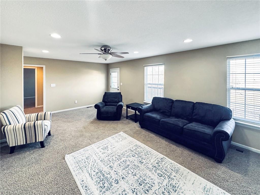 1219 Wildflower Road Warrensburg, MO 64093 - Photo 14 of 30