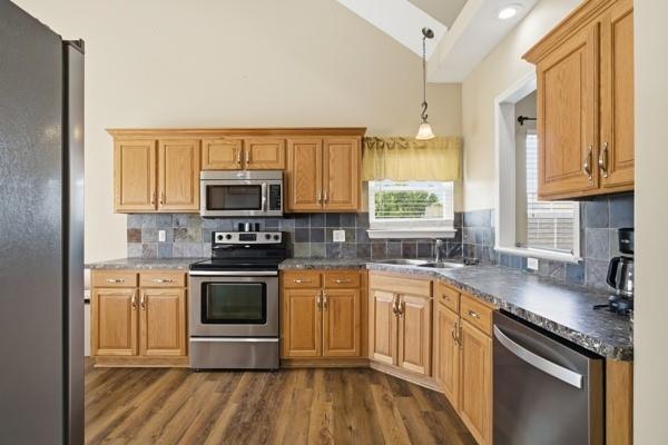 1219 Wildflower Road Warrensburg, MO 64093 - Photo 21 of 48