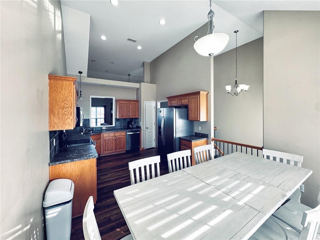 1219 Wildflower Road Warrensburg, MO 64093 - Photo 9 of 30