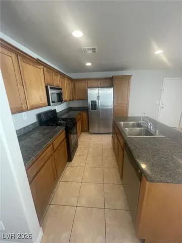 $1,895 | 5846 West Agate Avenue, Las Vegas, NV 89139