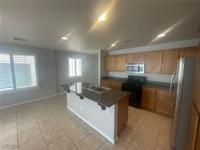 $1,895 | 5846 West Agate Avenue, Las Vegas, NV 89139