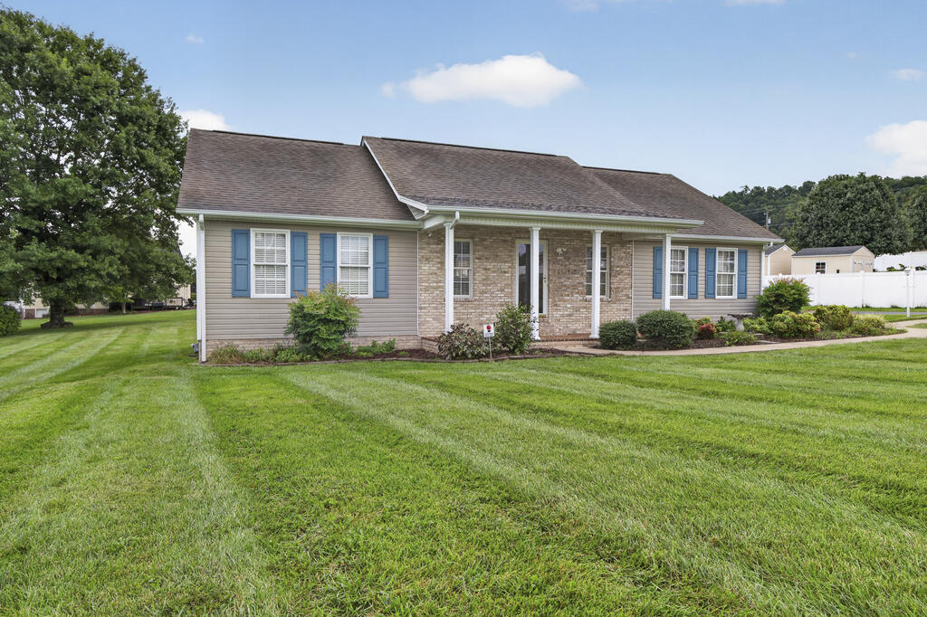 20403 Vances Mill Road Abingdon, VA 24211 - Photo 2 of 31 Gallery Image 2