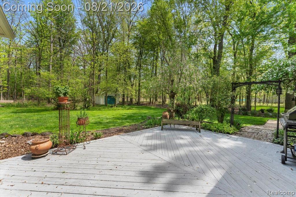 19177 Meridian Road Grosse Ile, MI 48138 - Photo 43 of 44 Gallery Image 43