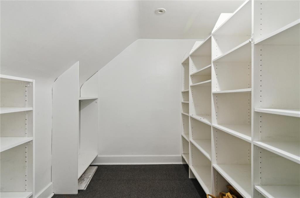 6522 Darlington Road Pittsburgh, PA 15217 - Photo 29 of 44