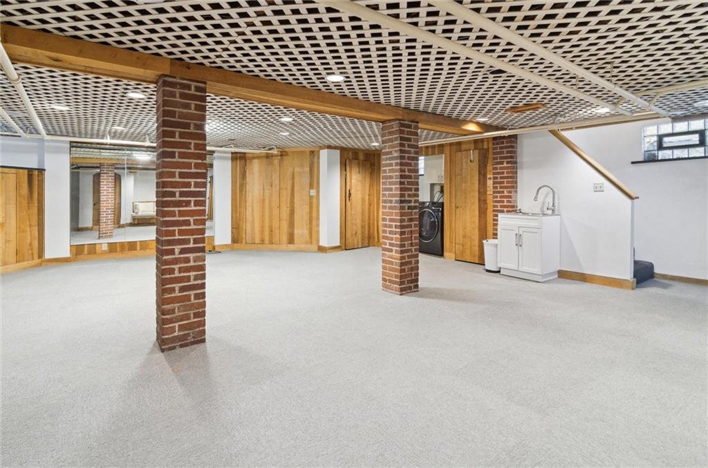 6522 Darlington Road Pittsburgh, PA 15217 - Photo 37 of 44