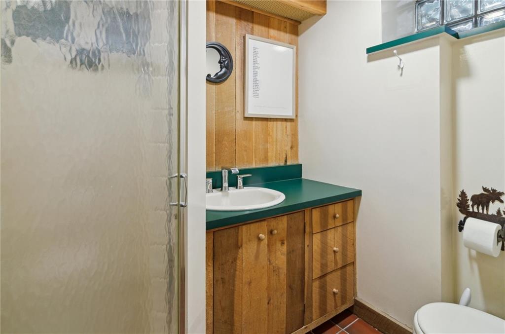 6522 Darlington Road Pittsburgh, PA 15217 - Photo 38 of 44