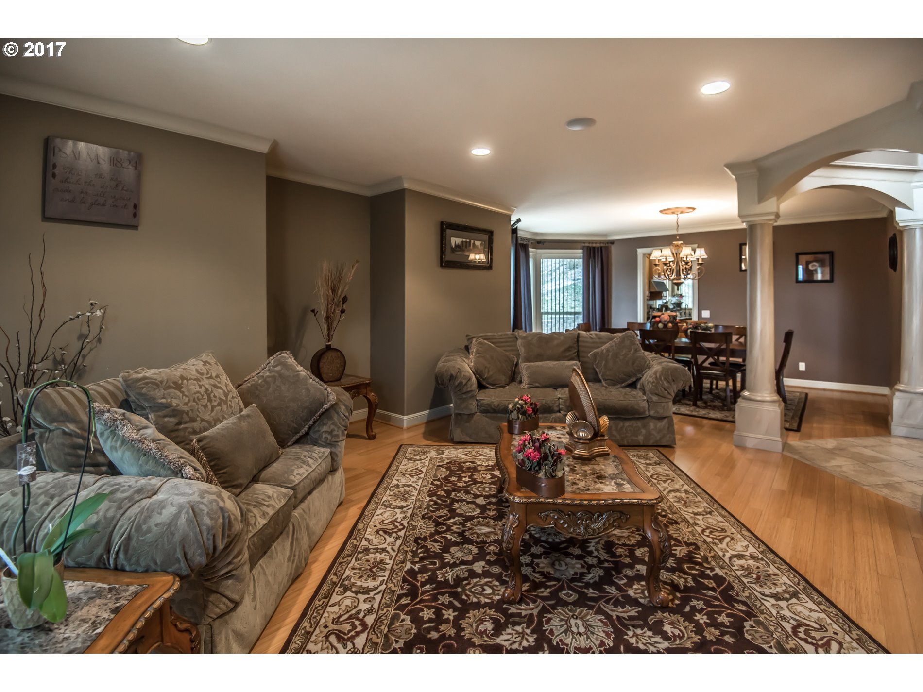 17980 Southeast Vogel Road Damascus, OR 97089 - Photo 21 of 32 a living room with furniture and wooden floor