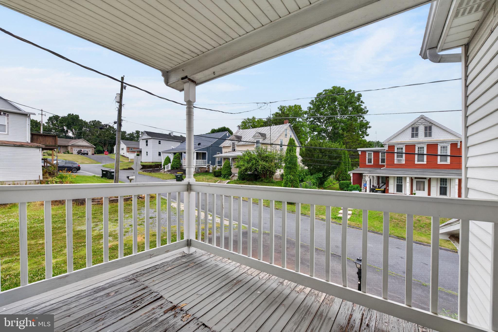 990 Maple Street Lititz, PA 17543 - Photo 21 of 37