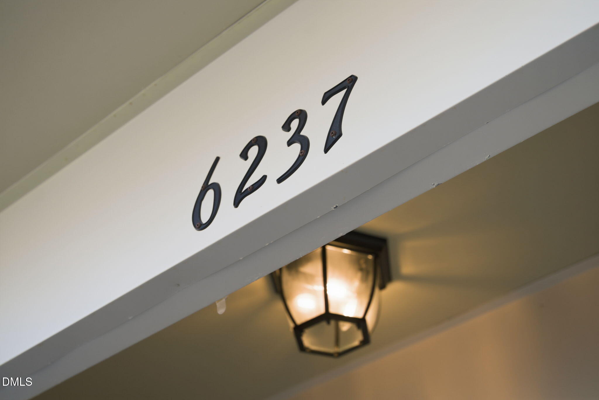 6237 Pesta Court Raleigh, NC 27612 - Photo 3 of 45 Door