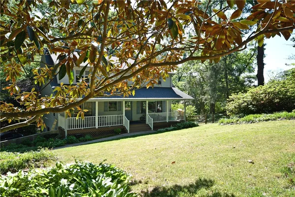 $655,000 | 215 Riverside Drive, Piedmont, SC 29673