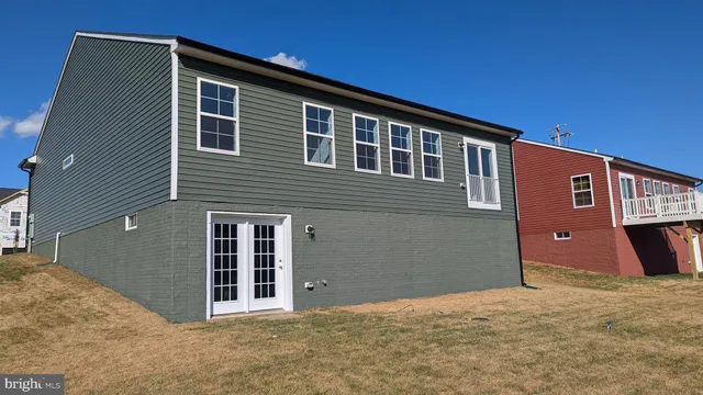 $2,700 | 11 Edinburg Court, Charles Town, WV 25414