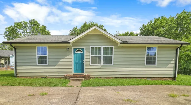 $1,250 | 222 Mark Spitz Drive, Clarksville, TN 37042
