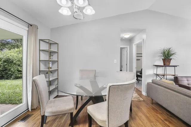 $1,250 | 222 Mark Spitz Drive, Clarksville, TN 37042