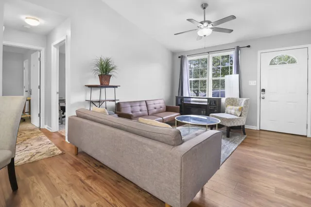 $1,250 | 222 Mark Spitz Drive, Clarksville, TN 37042