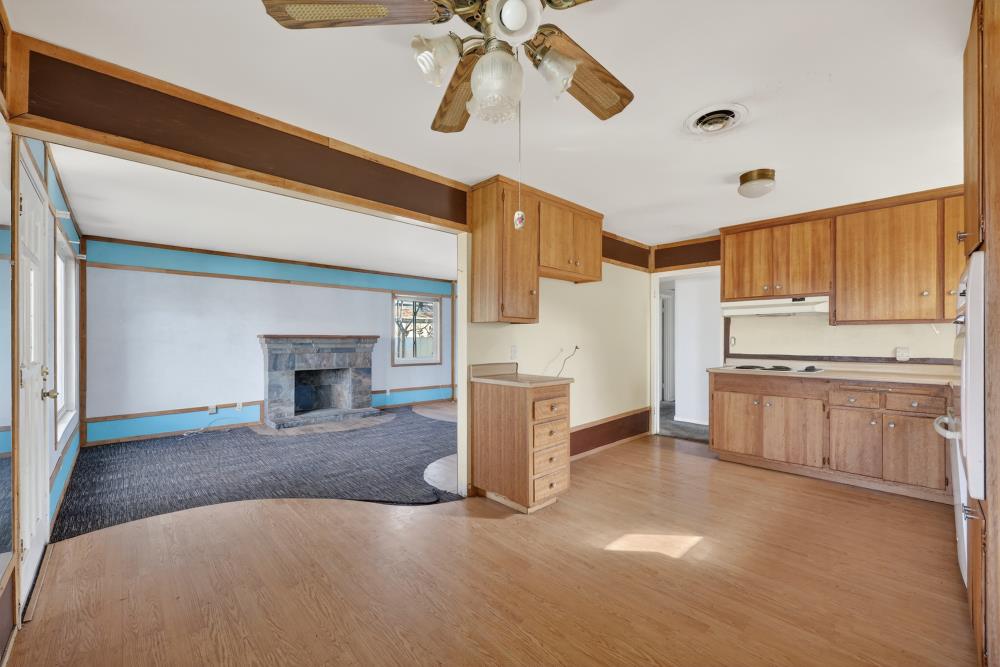 1014 Coloma Way Roseville, CA 95661 - Photo 10 of 32